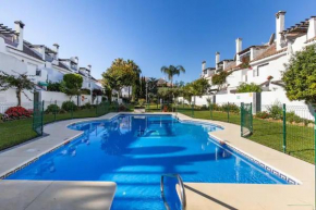 STUDIO -PATIO ANDALUZ-